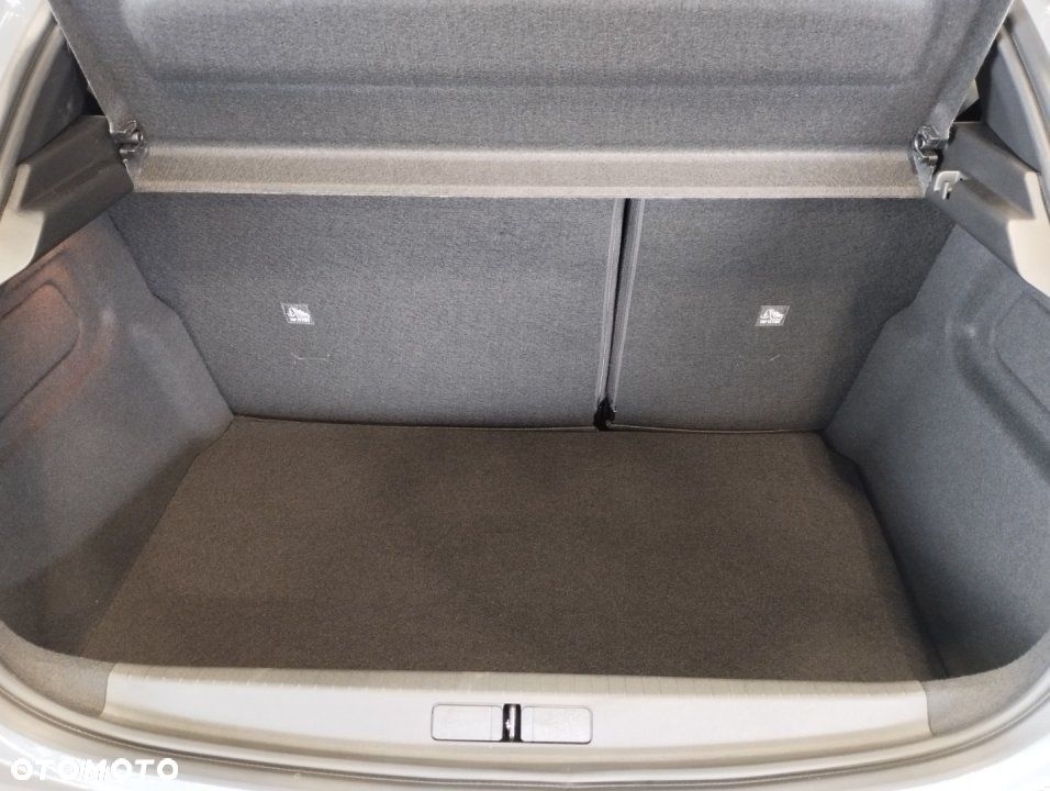 Opel Corsa - 11
