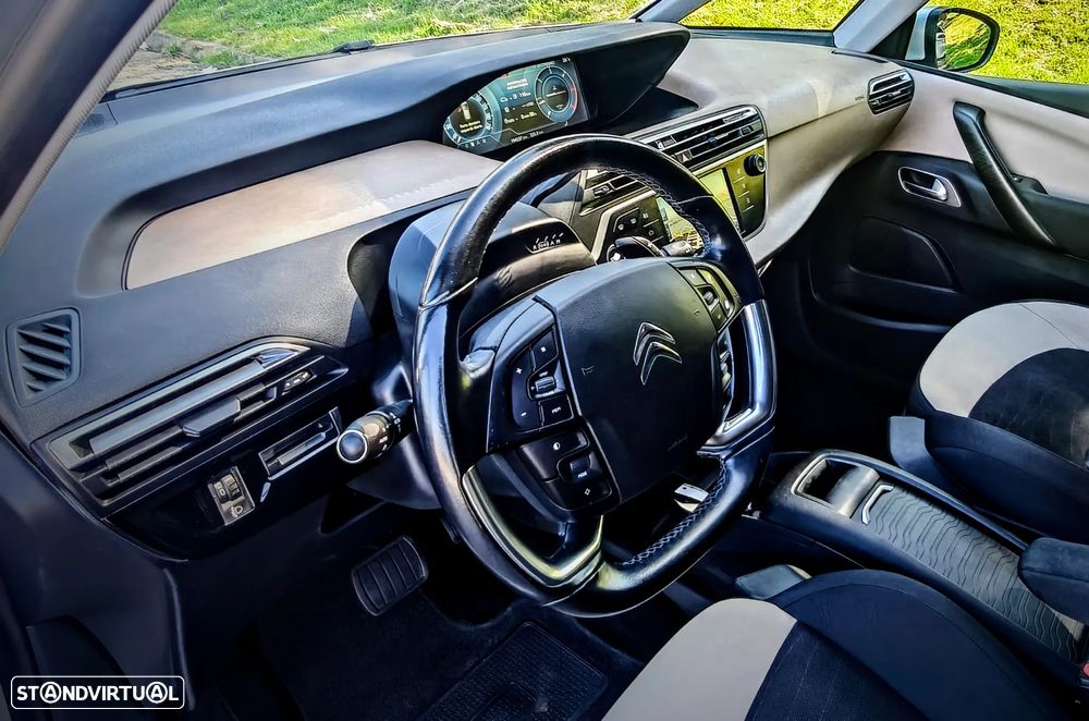 Citroën C4 Picasso 1.6 BlueHDi Intensive EAT6 J17 - 16