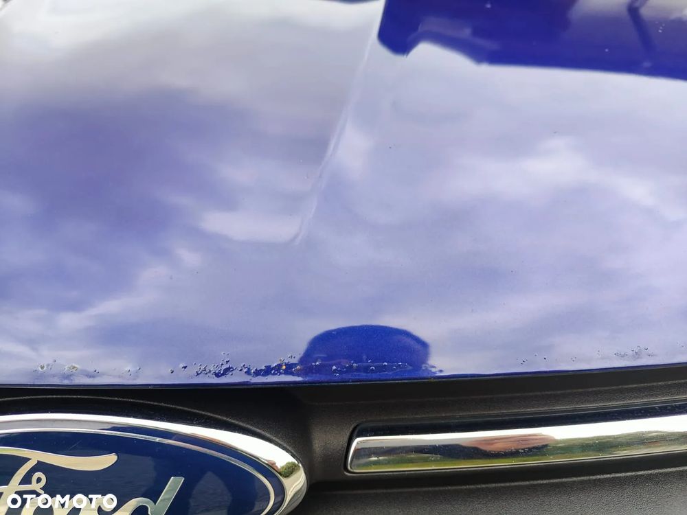 Ford Escape 2.0 EcoBoost AWD Titanium - 17