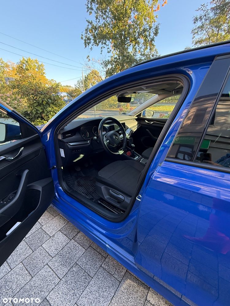 Skoda Octavia 2021 photo 5