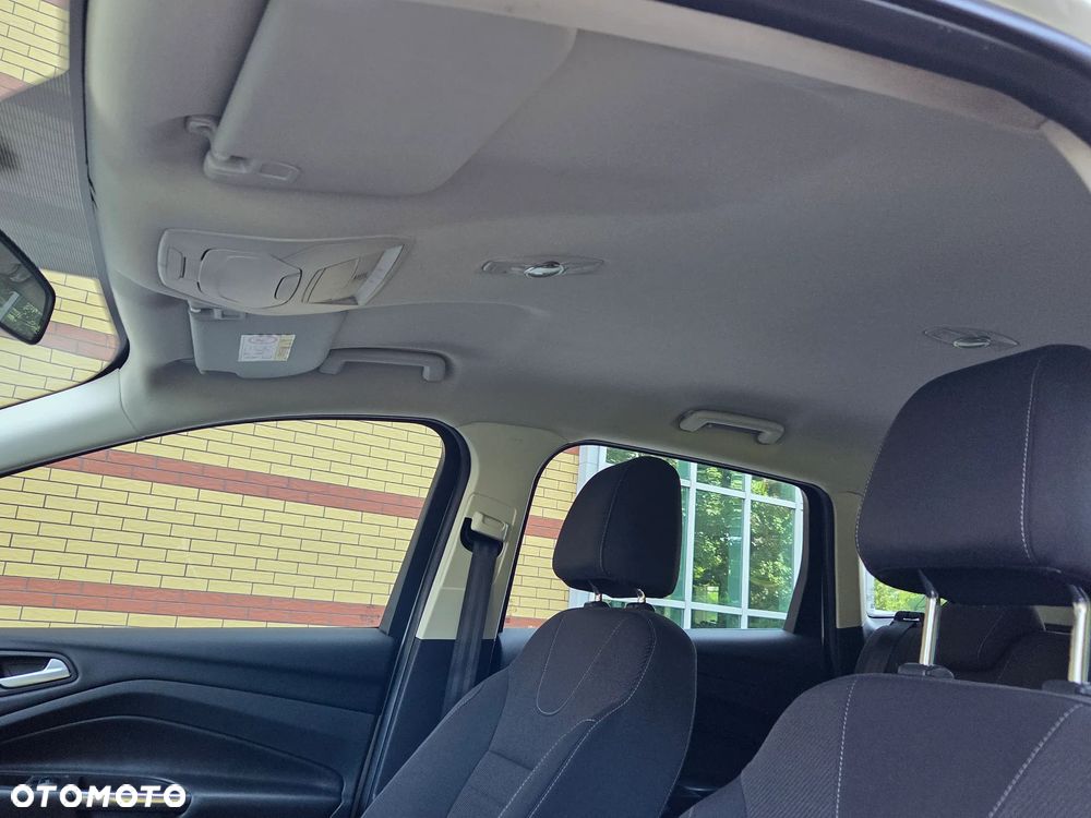 Ford Kuga 2.0 TDCi 4x4 Trend - 23
