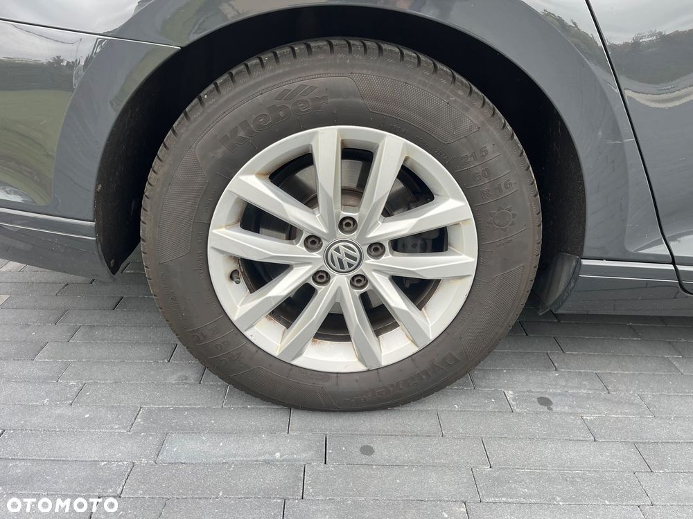 Volkswagen Passat 2.0 TDI BMT Comfortline DSG - 13