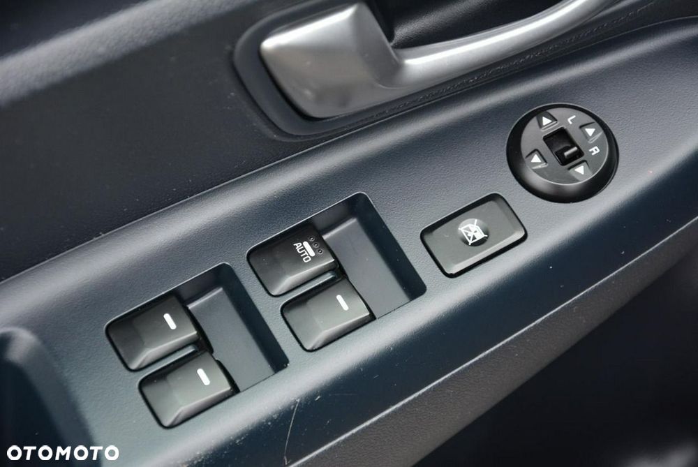 Kia Rio 1.2 XL Business Line - 26