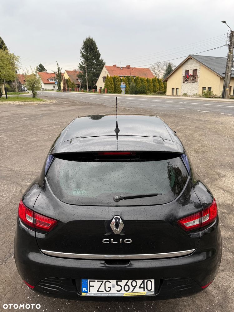 Renault Clio 1.2 16V Limited - 8