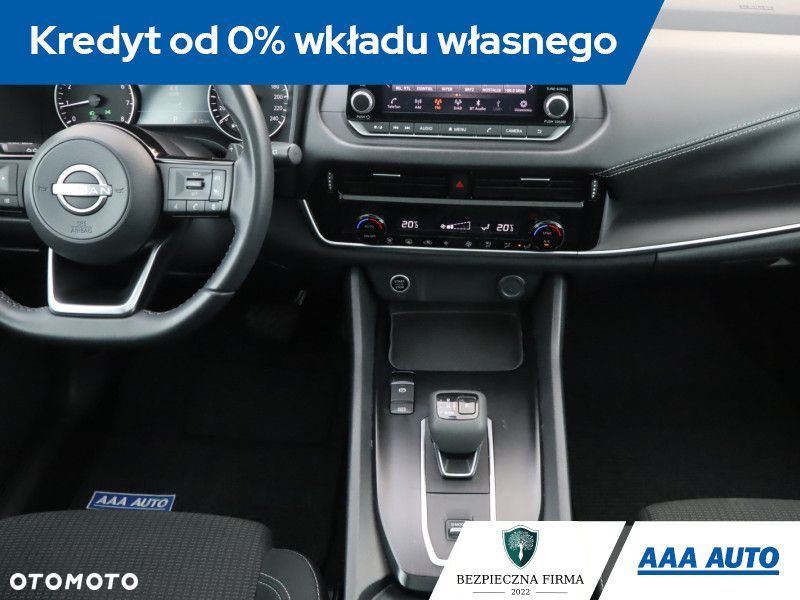 Nissan Qashqai - 14