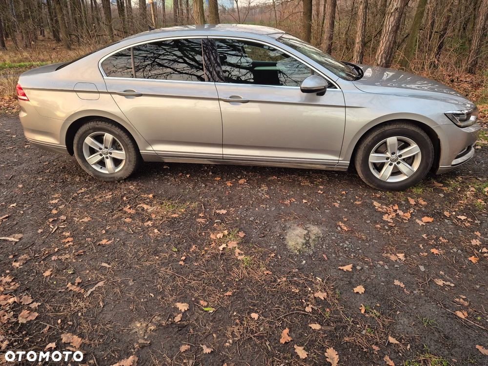 Volkswagen Passat 1.8 TSI BMT Comfortline - 1