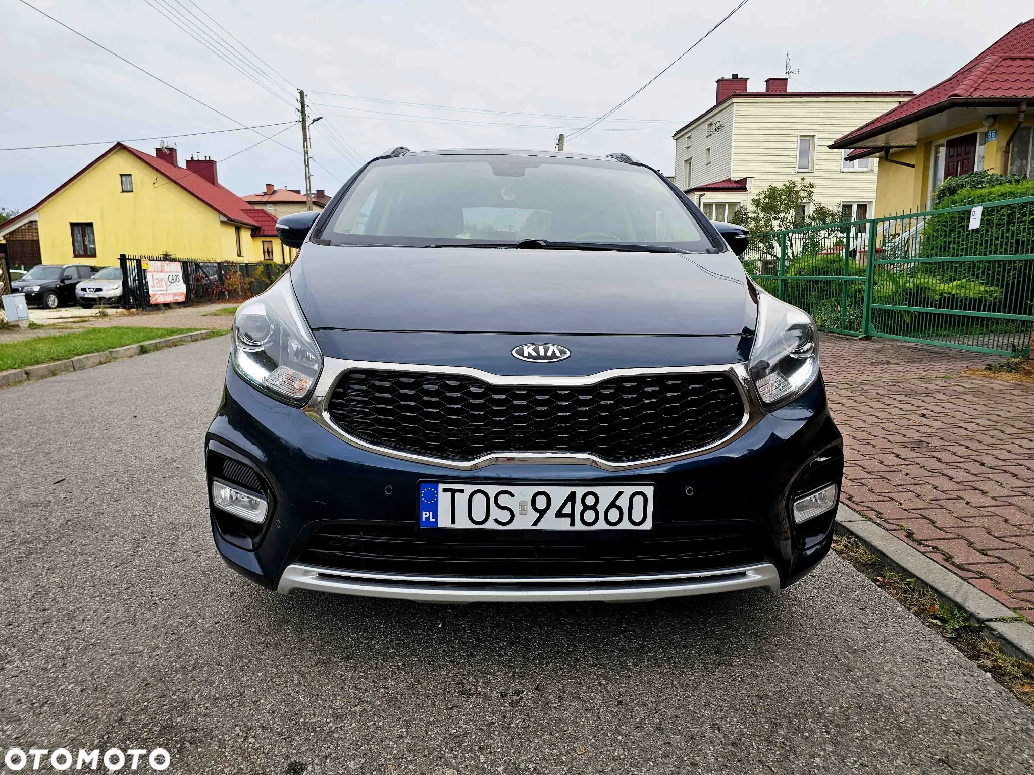 Kia Carens 1.7 CRDi M 7os - 3