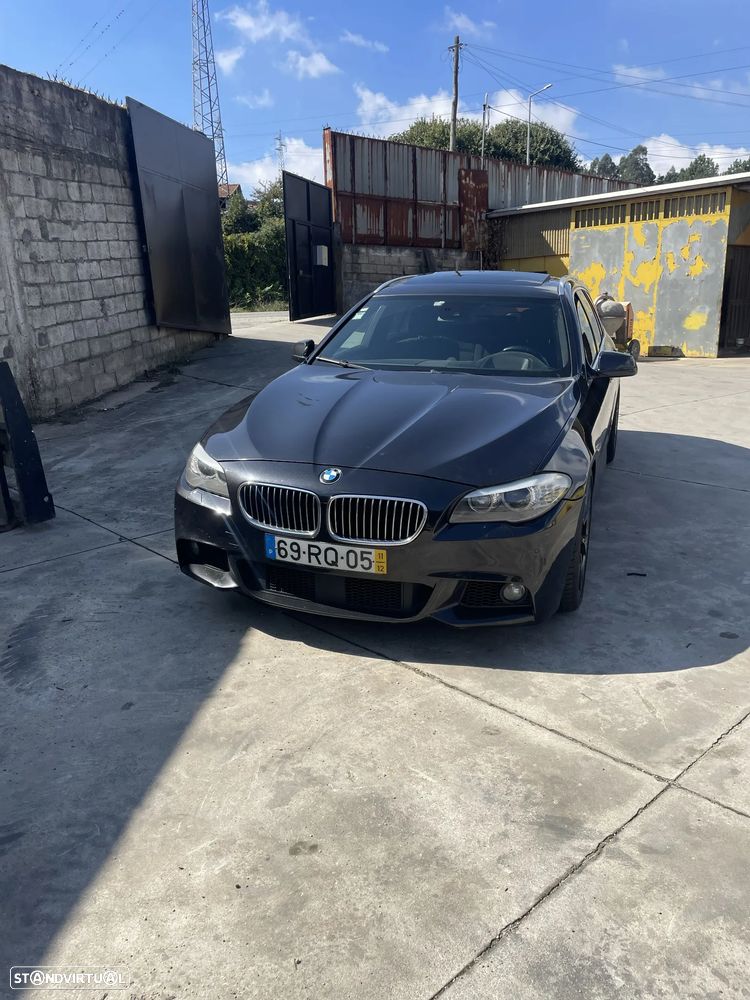 BMW 520 d Pack M Auto foto 2