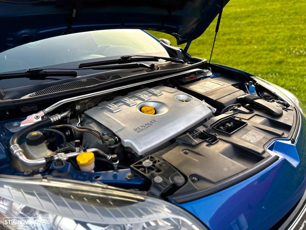 Renault Mégane Coupe 2.0 T 16V RS - 13