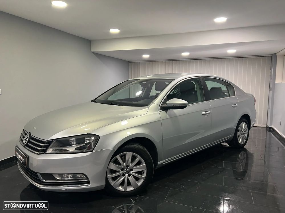 VW Passat 1.6 TDI BlueMotion - 25