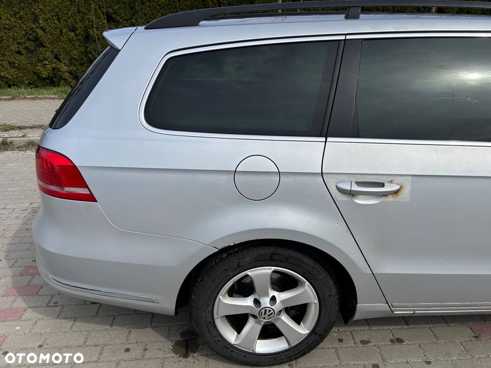 Volkswagen Passat 1.6 TDI BlueMotion - 10