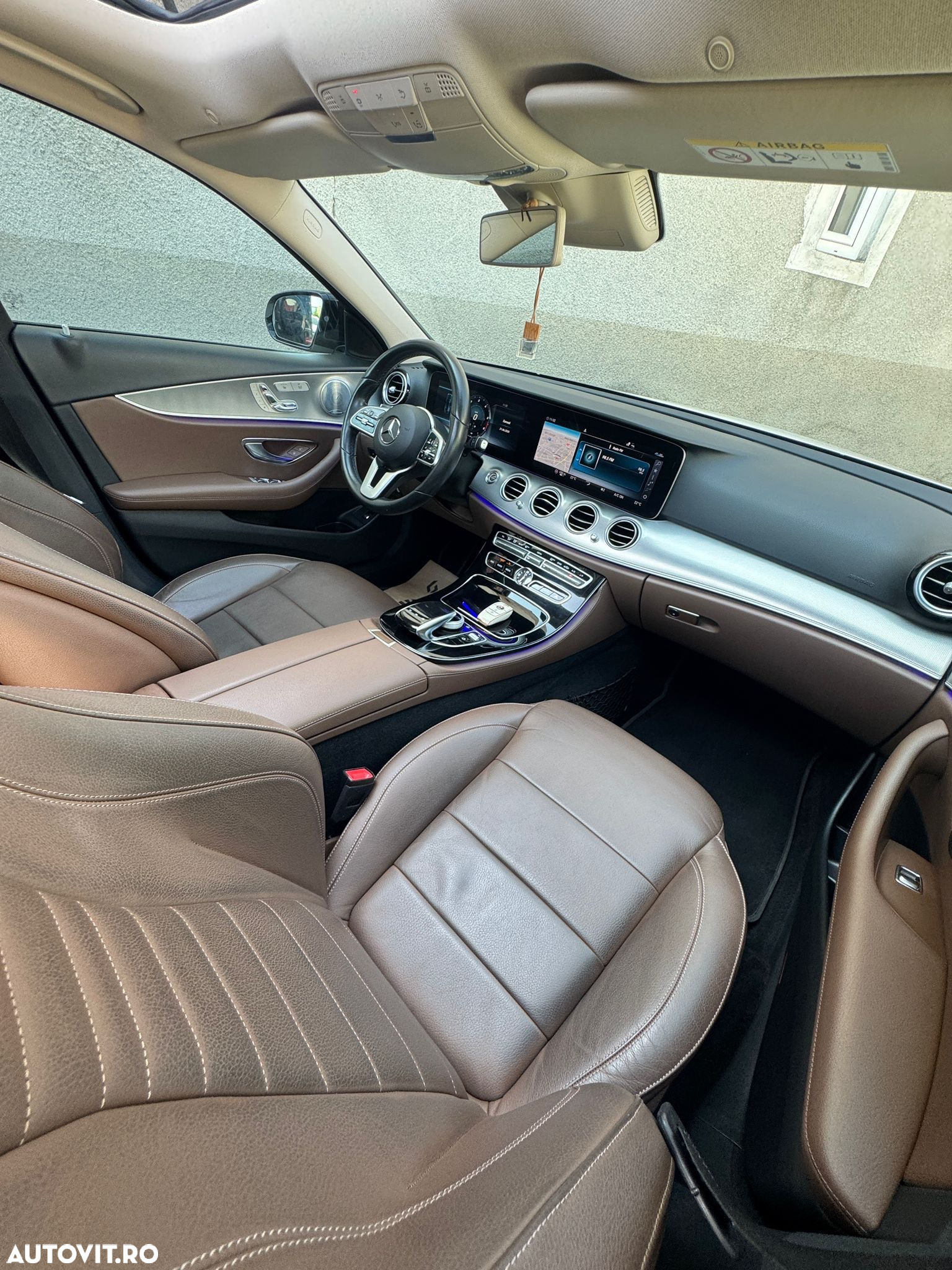 Mercedes-Benz E - 6