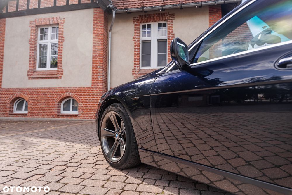 BMW Seria 7 750i - 11