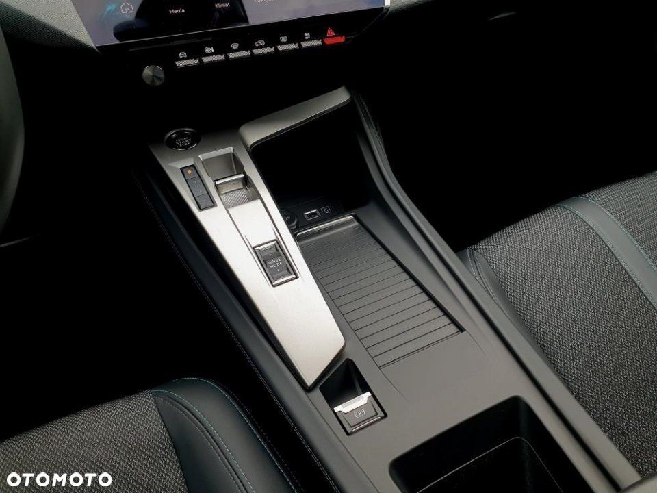 Peugeot 308 - 28