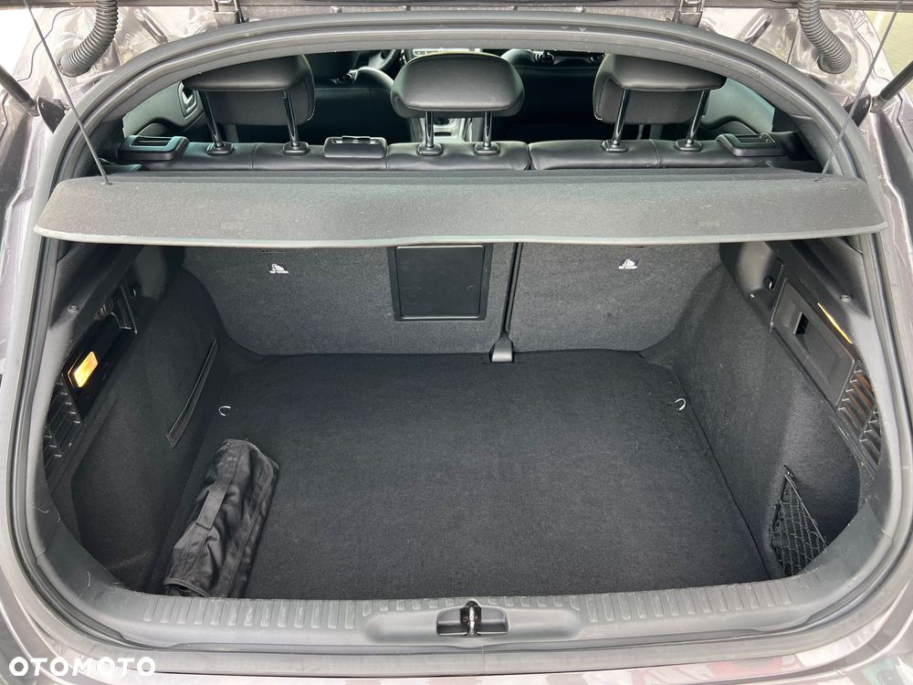 Citroën DS4 e-HDi 115 SoChic - 7