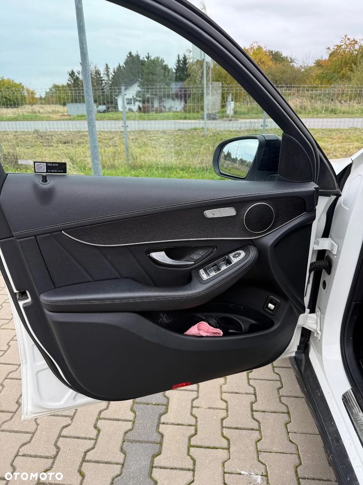 Mercedes-Benz GLC 200 4Matic 9G-TRONIC AMG Line - 8