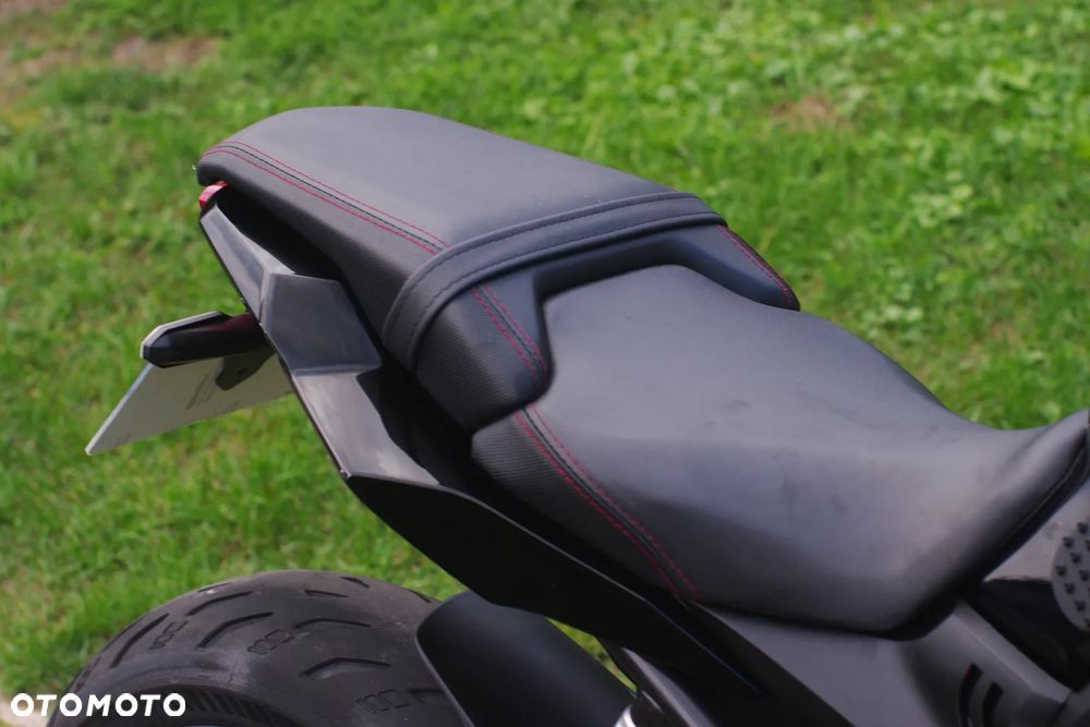 Honda CBR - 6
