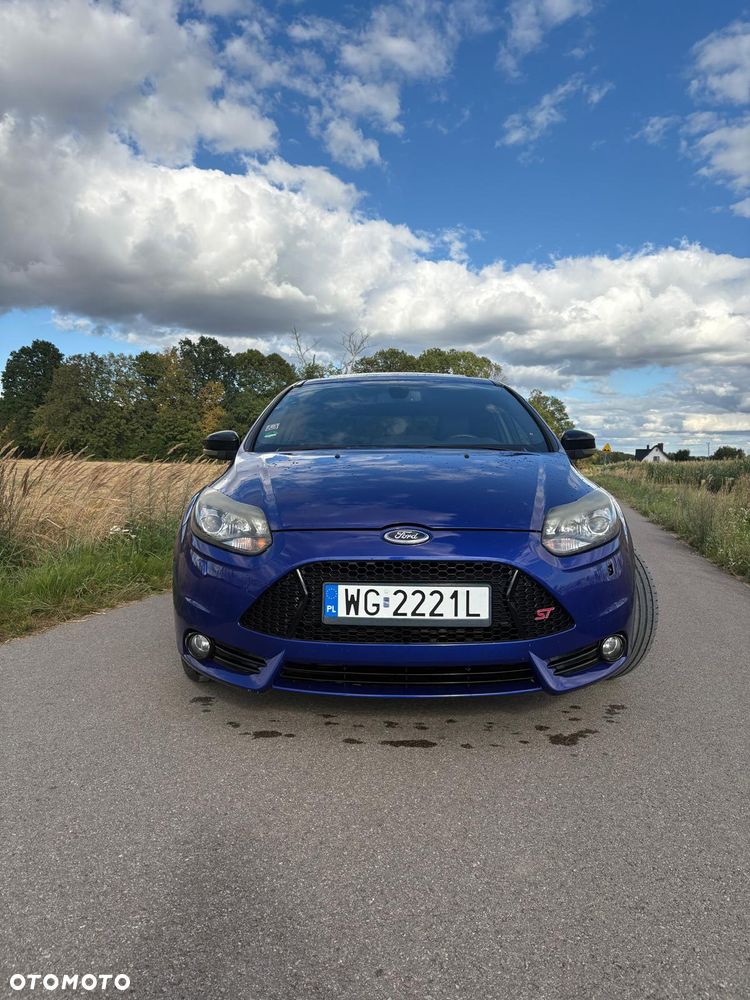 Ford Focus 2.0 EcoBoost ST mit Leder-Sport-Paket - 7