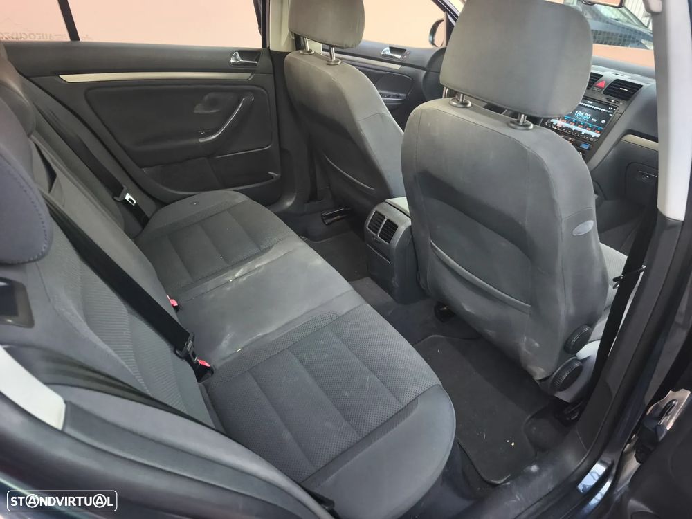 VW Golf 1.4 FSi Trendline Pack - 11