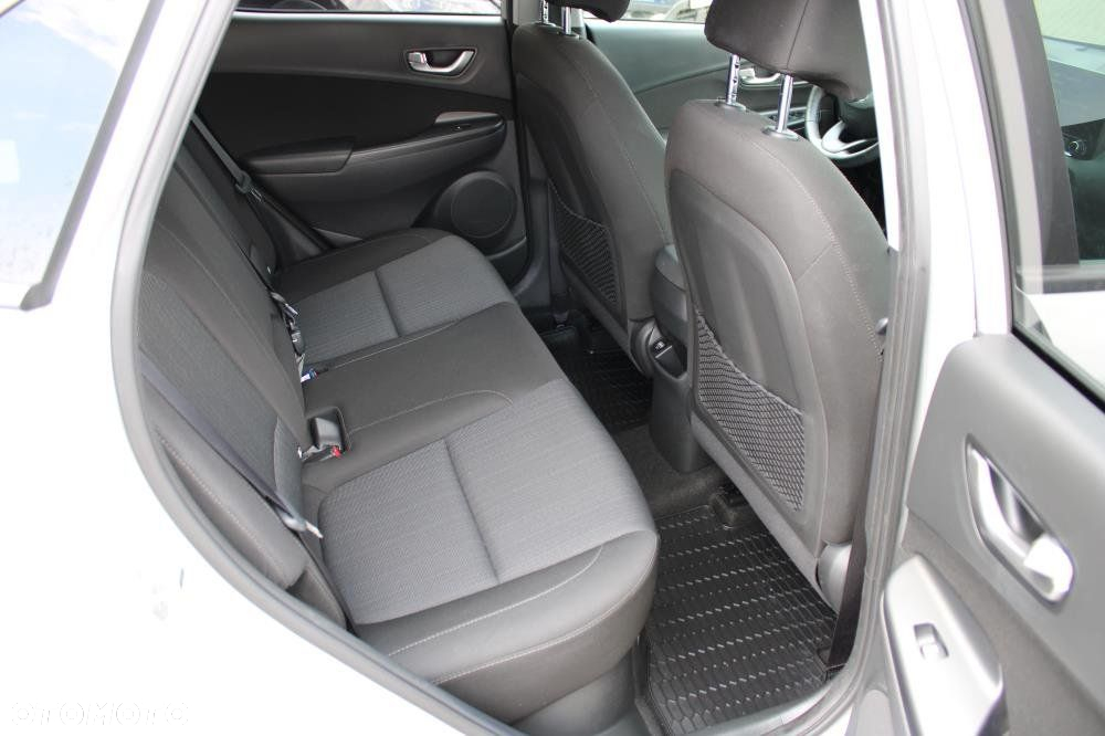 Hyundai Kona - 14