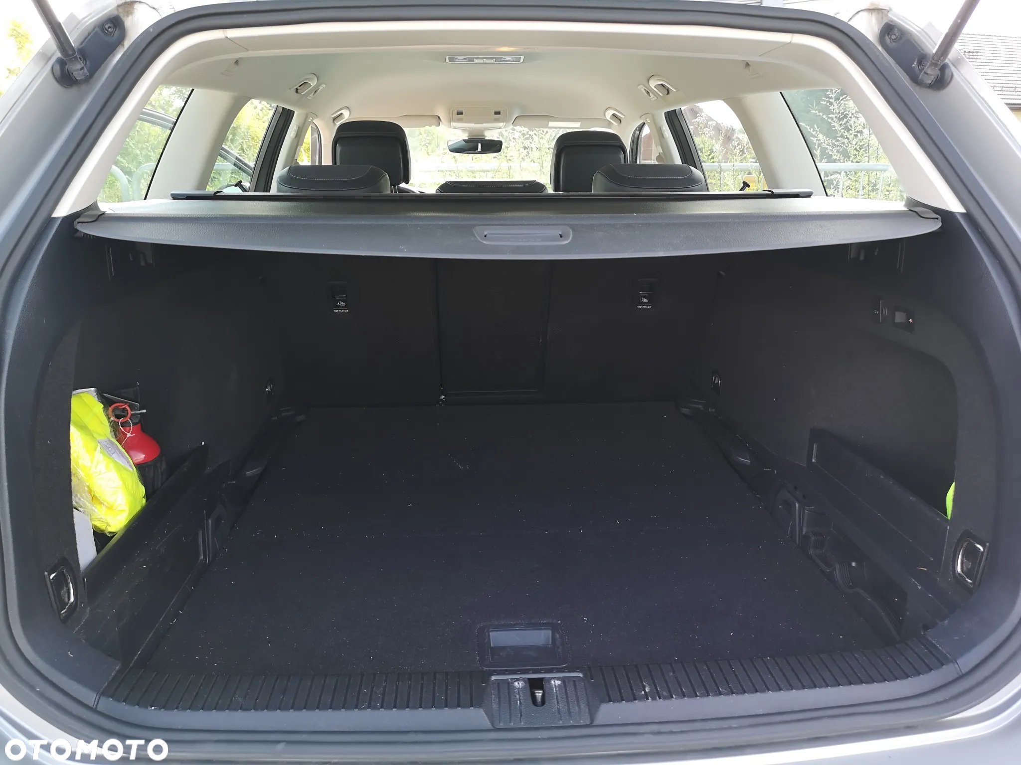 Volkswagen Passat - 28