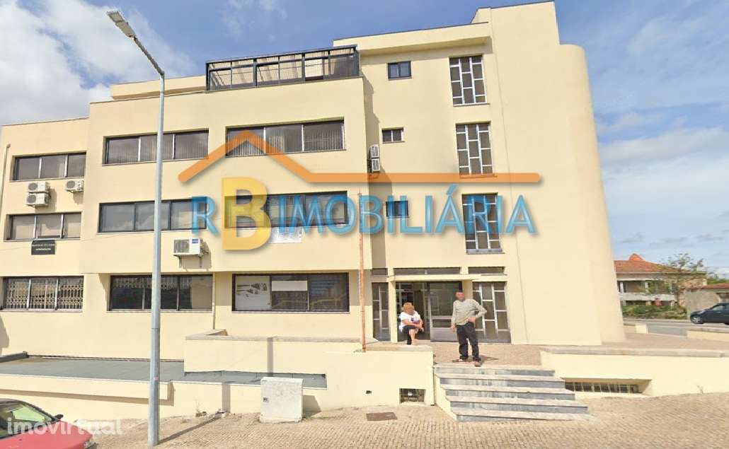 Loja na Galeria Comercial Chafariz – Lourosa, Santa Maria da Feira - Grande imagem: 2/5