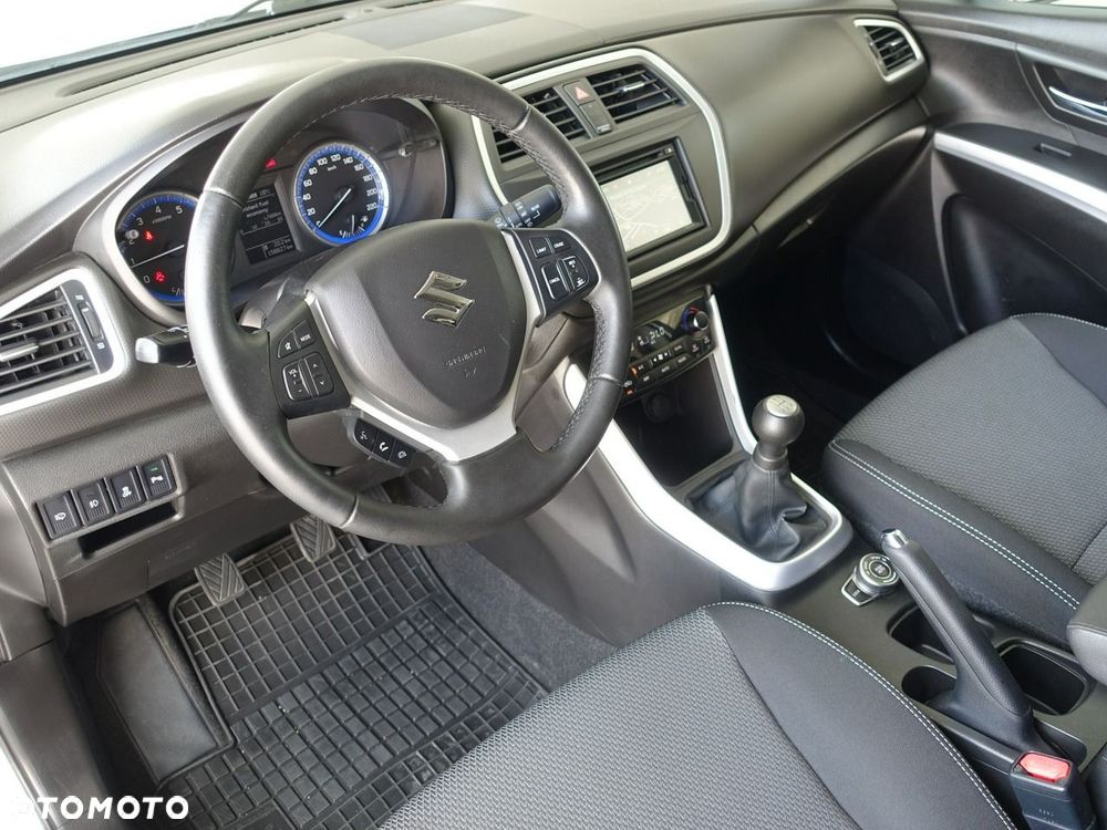 Suzuki SX4 S-Cross 1.6 Premium Plus 4WD - 13