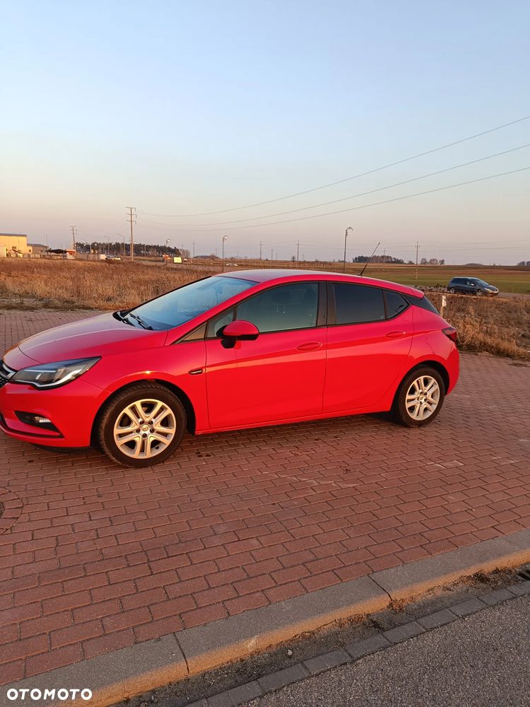 Opel Astra 1.6 CDTI Enjoy S&S - 2