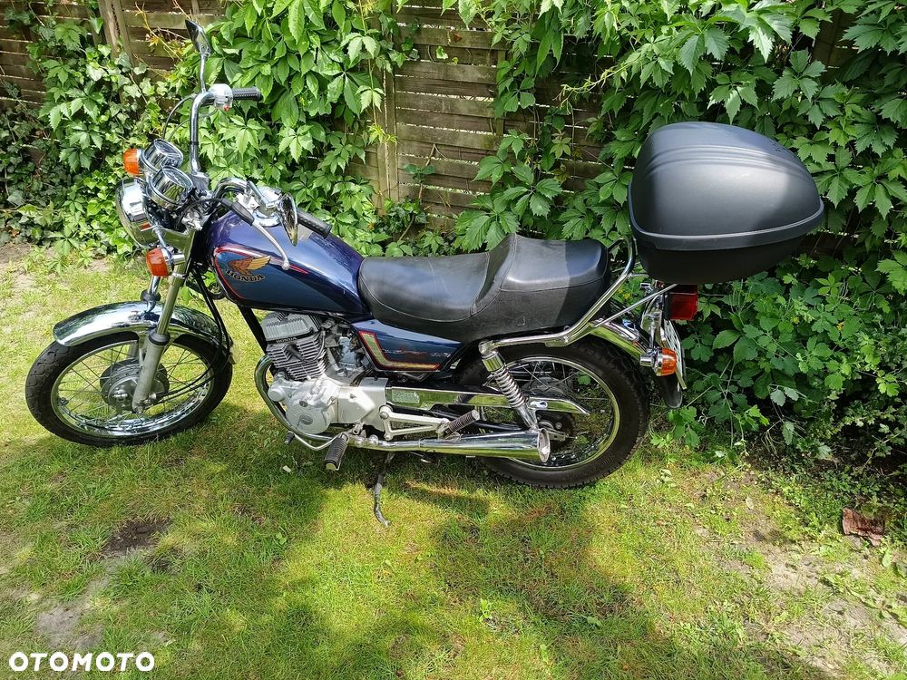 Honda CM - 7