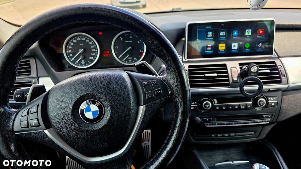 BMW X6 - 8