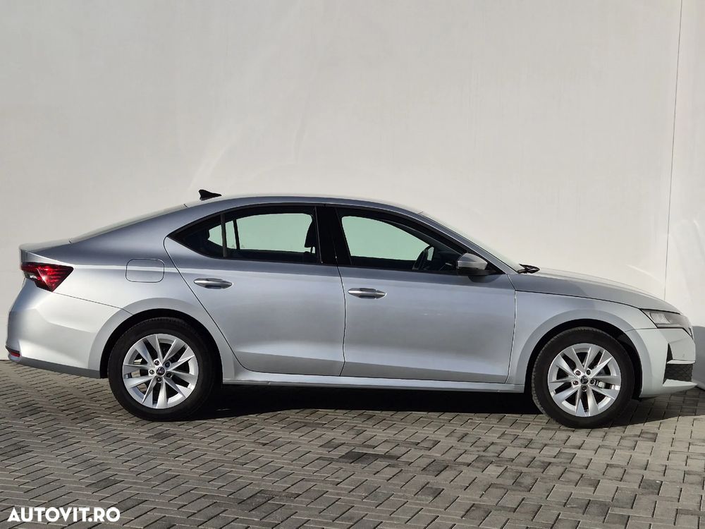 Skoda Octavia 2.0 TDI 150 CP DSG Selection - 6