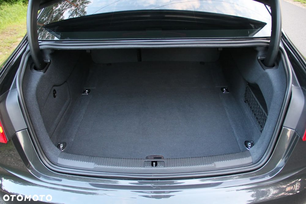 Audi A6 - 35