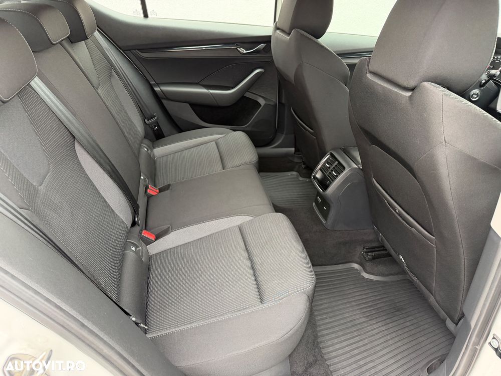 Skoda Octavia 2.0 TDI Ambition - 21