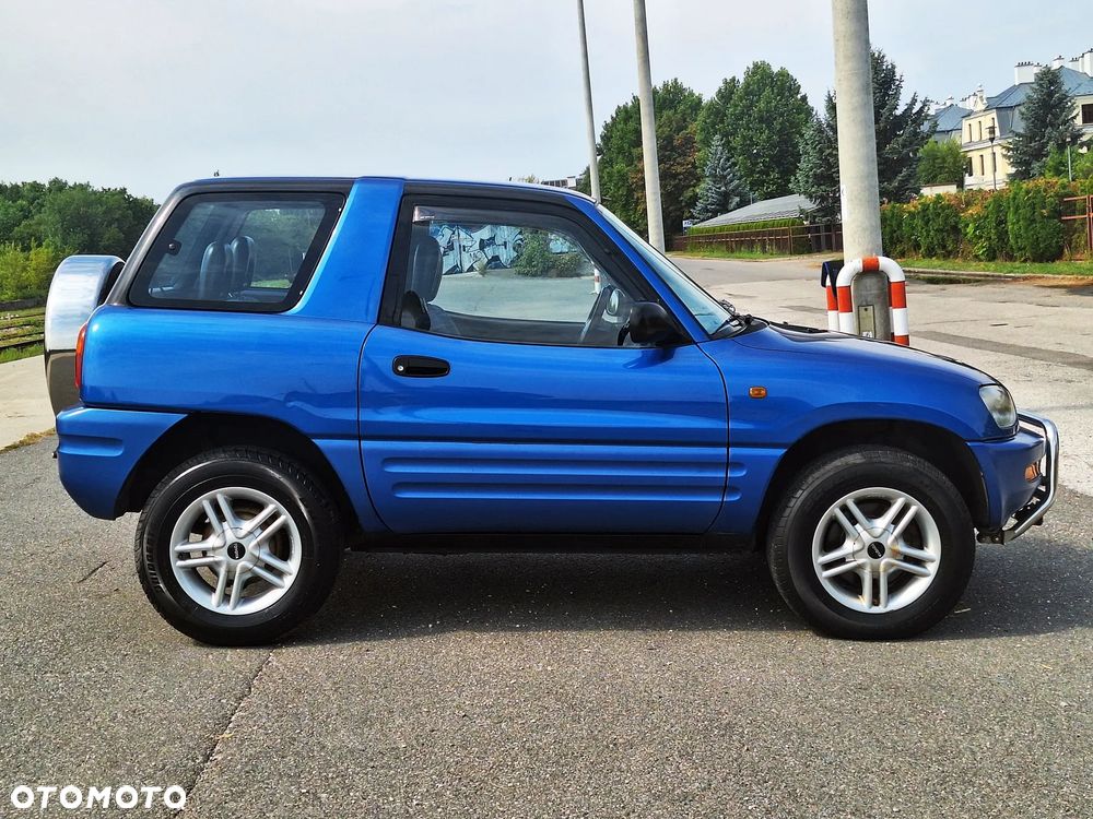 Toyota RAV4 2.0 Fun - 5