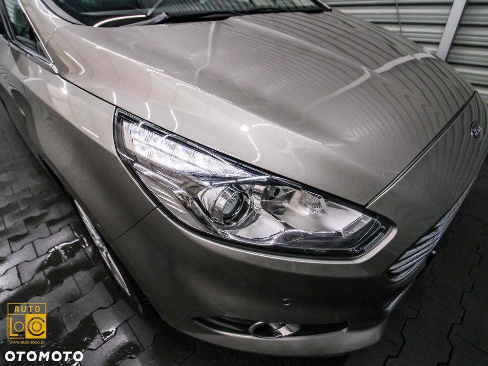 Ford S-Max 2.0 EcoBlue Titanium - 34