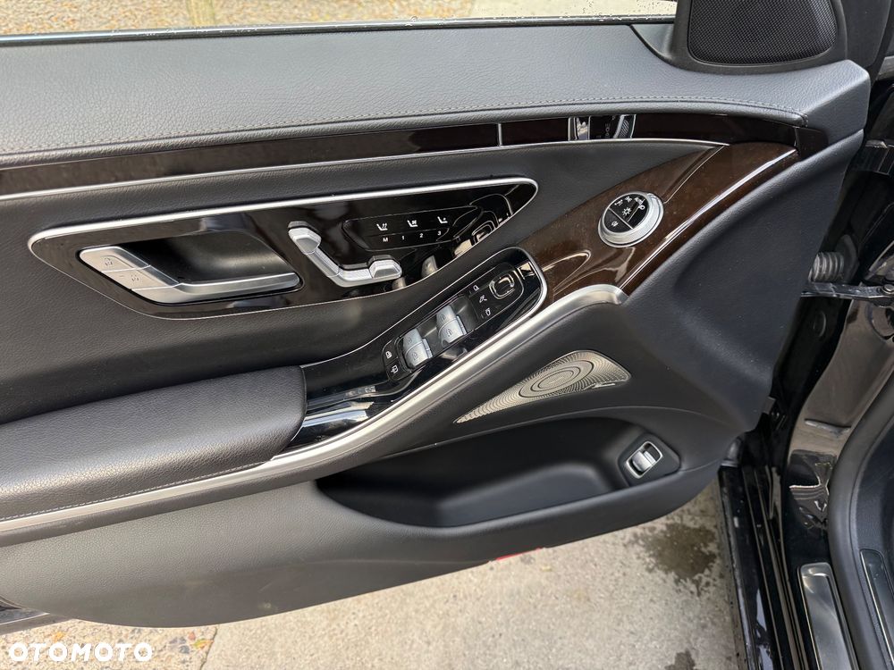 Mercedes-Benz Klasa S 580 4Matic L 9G-TRONIC - 28
