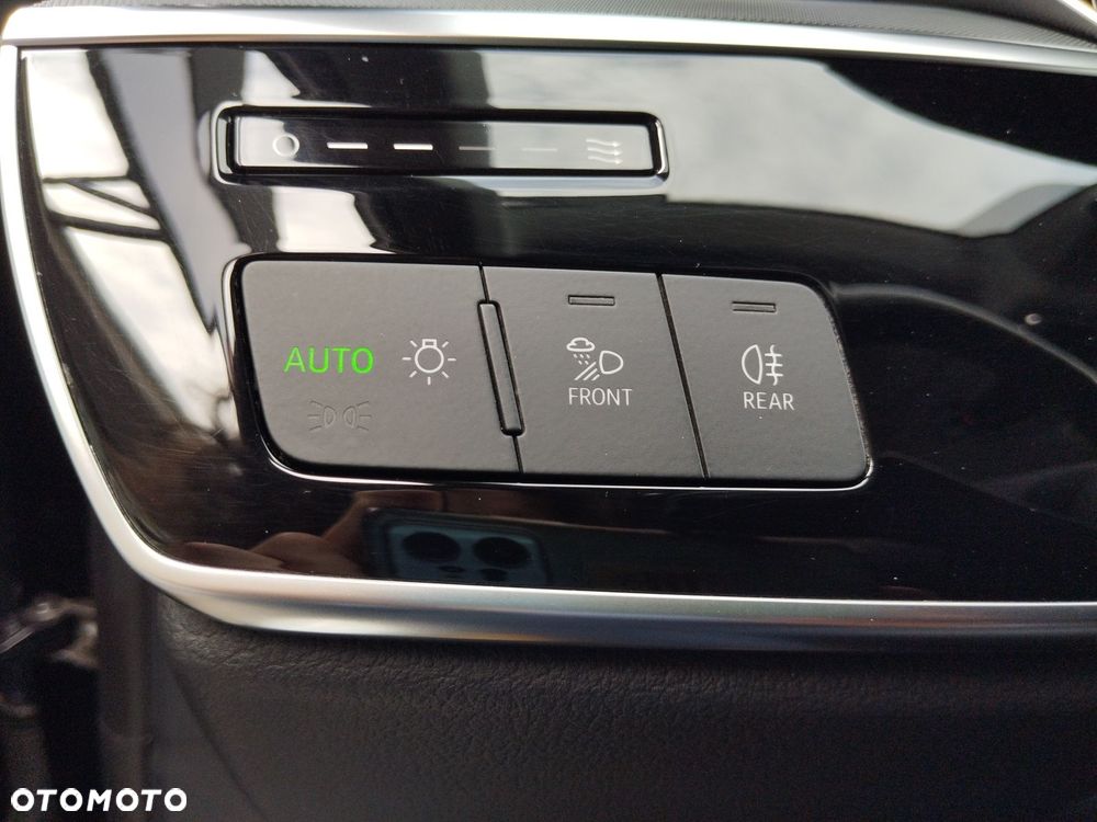 Audi A8 L 55 TFSI mHEV Quattro Tiptr - 13
