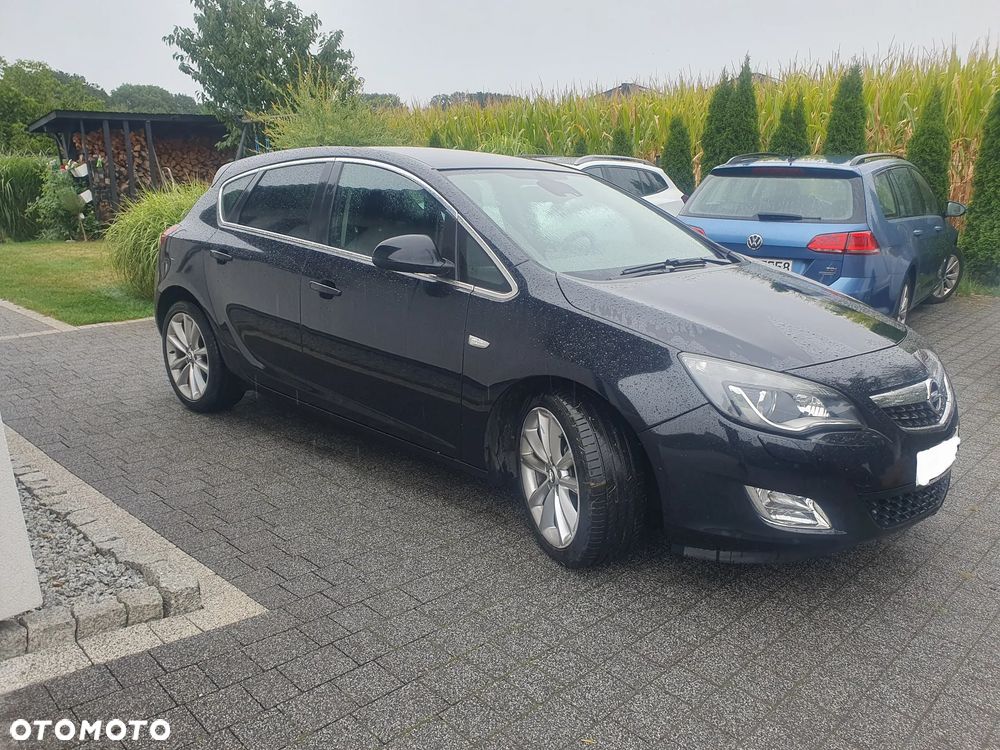 Opel Astra 1.4 T Cosmo - 9