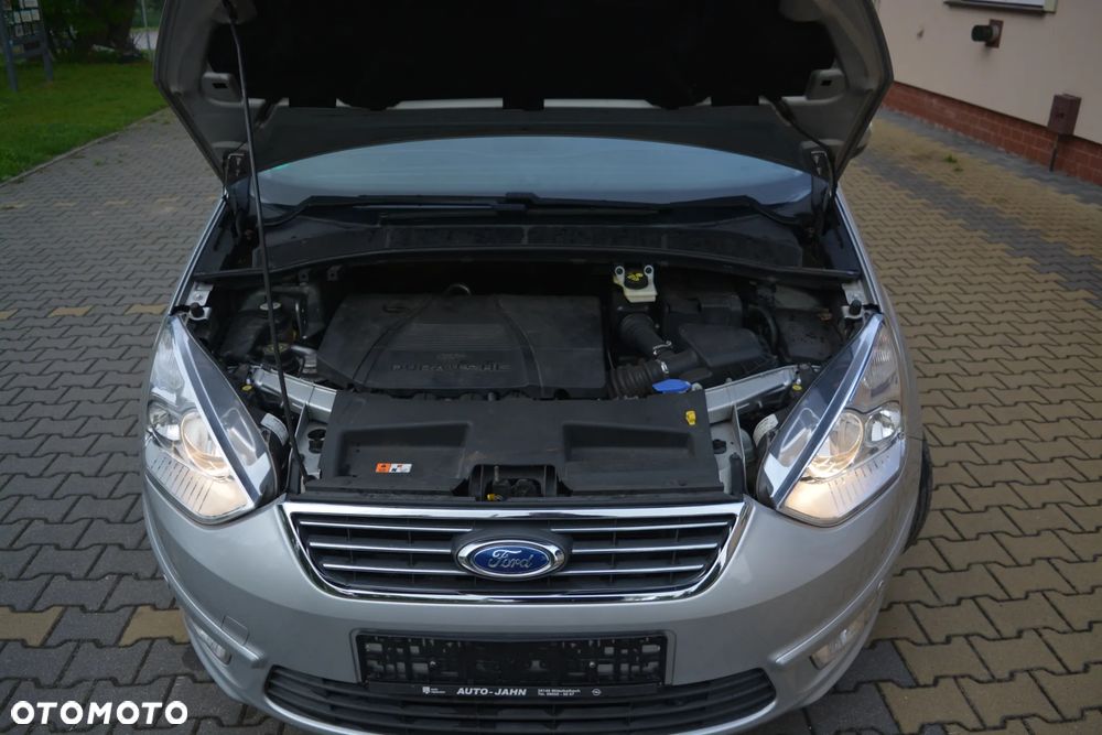 Ford Galaxy 2.0 Trend - 26