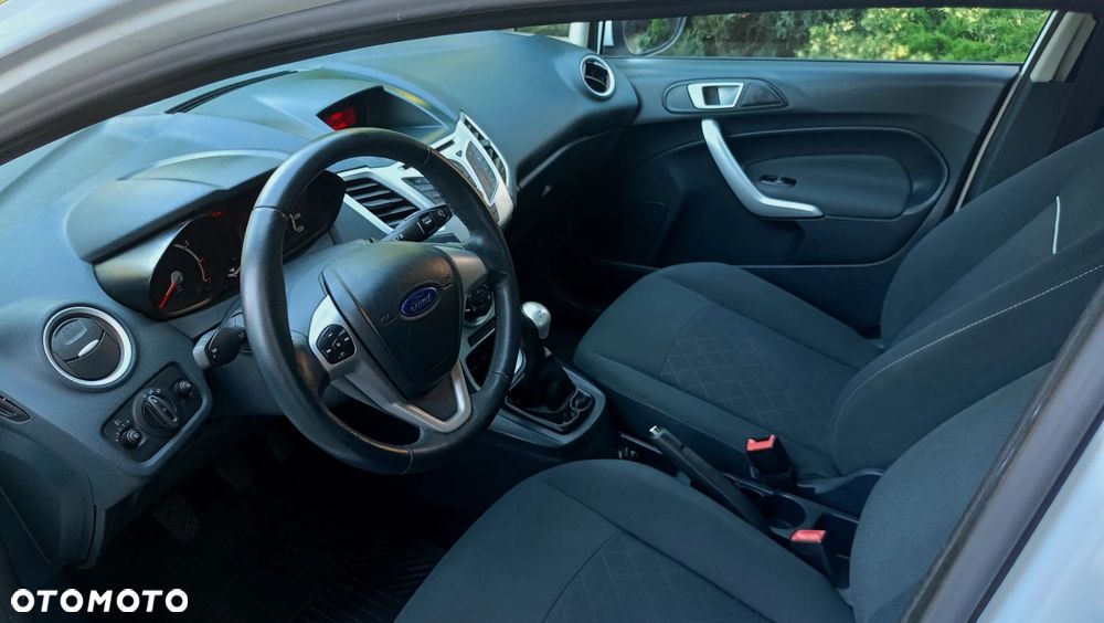 Ford Fiesta 1.25 Champions Edition - 12