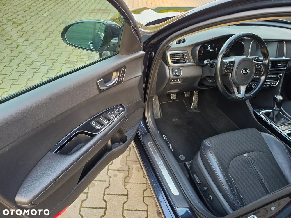 Kia Optima 1.7 CRDI L - 17