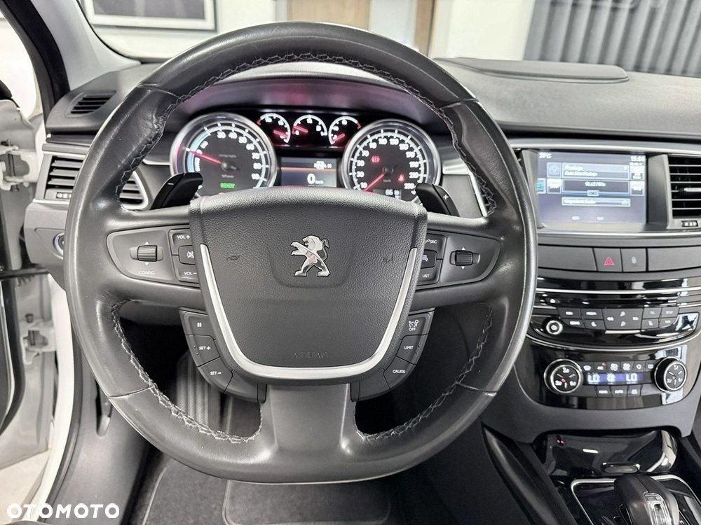 Peugeot 508 RXH 2.0 HDi HYbrid4 - 36