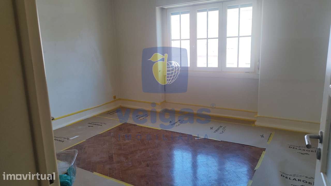 Apartamento T3+1 no Areeiro, Lisboa - Grande imagem: 3/41