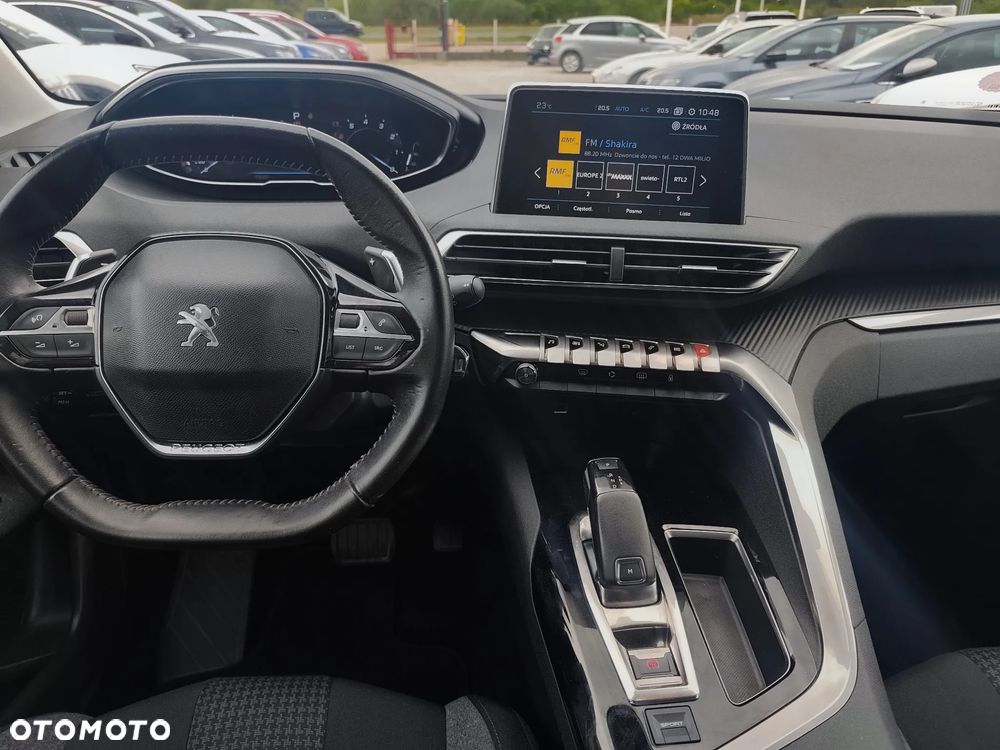 Peugeot 3008 - 12