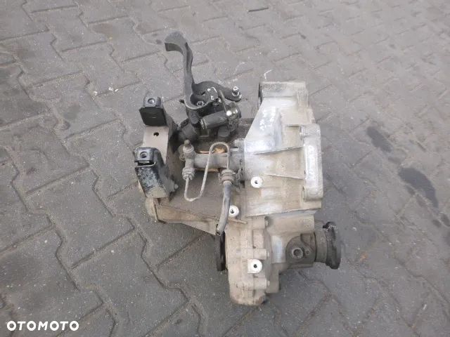 MANUALNA SKRZYNIA BIEGÓW SKODA FABIA I 1.4 16V GDL - 17