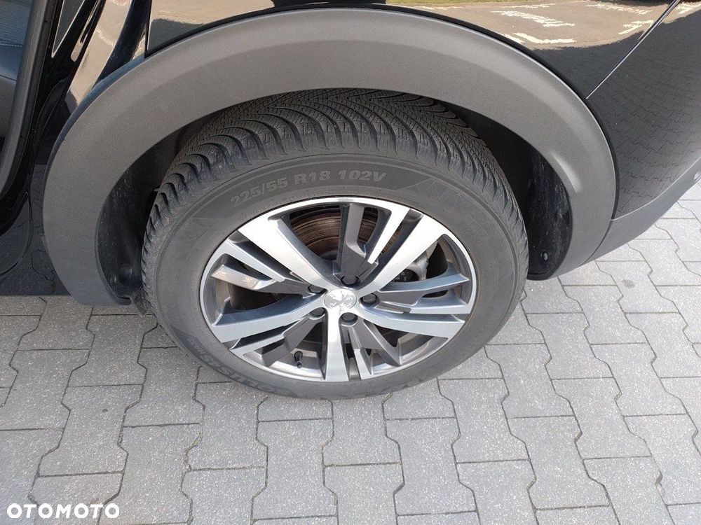 Peugeot 3008 1.5 BlueHDi Allure Pack S&S EAT8 - 11