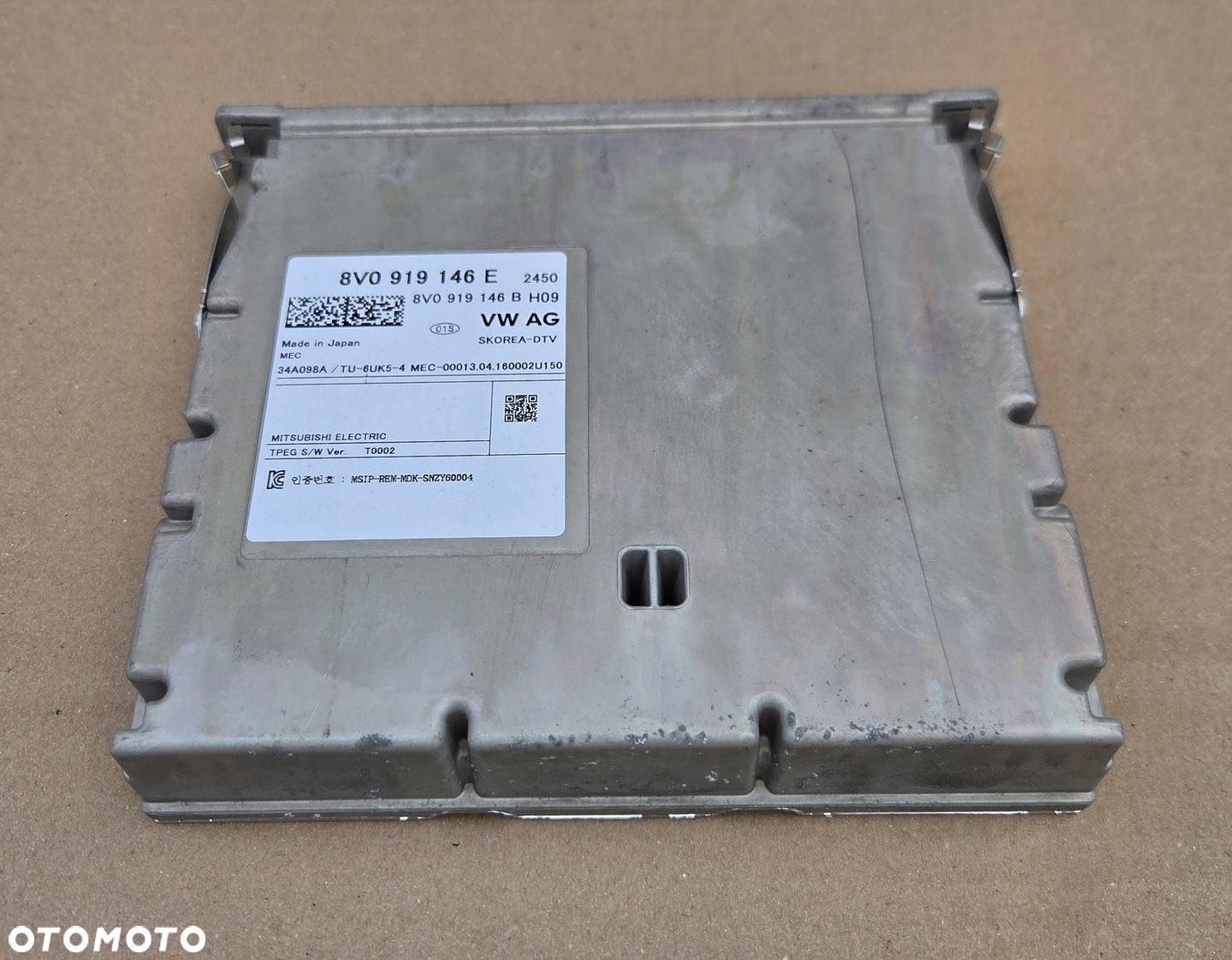 AUDI OE MODUŁ TUNER CYFROWY TV 8V0919146E - 1