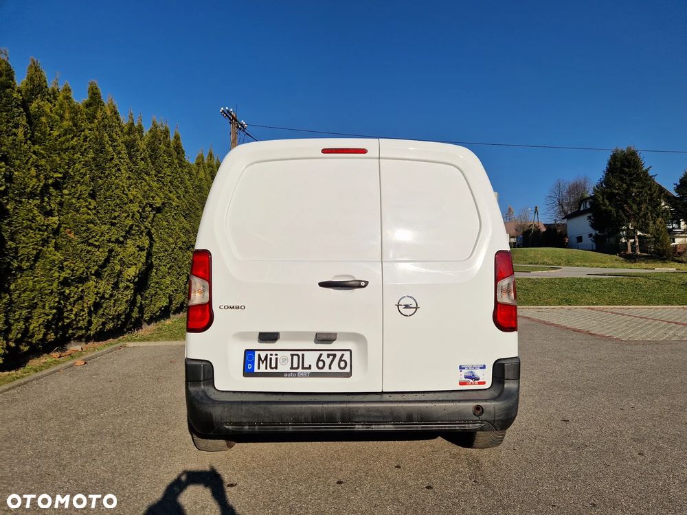 Opel Combo - 8