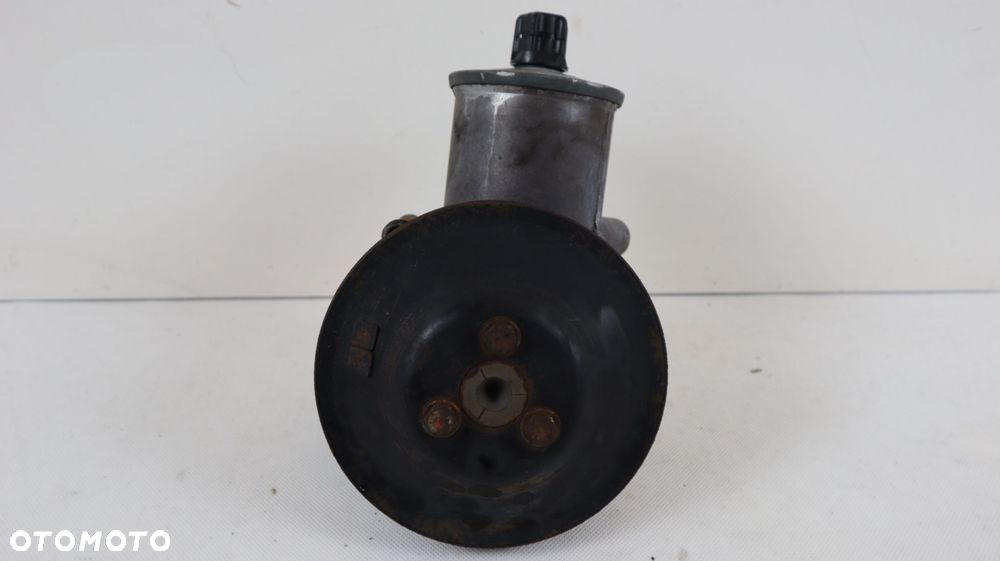 MERCEDES W124 230E 85-91 2.3 B/Z POMPA WSPOMAGANIA 2104660001 - 7