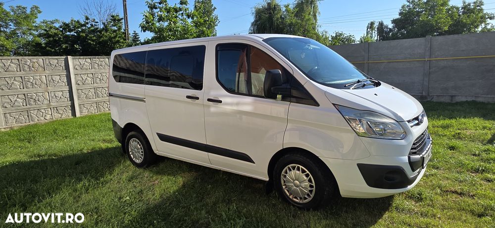 Ford Transit Custom LWB Combi Van Trend - 4
